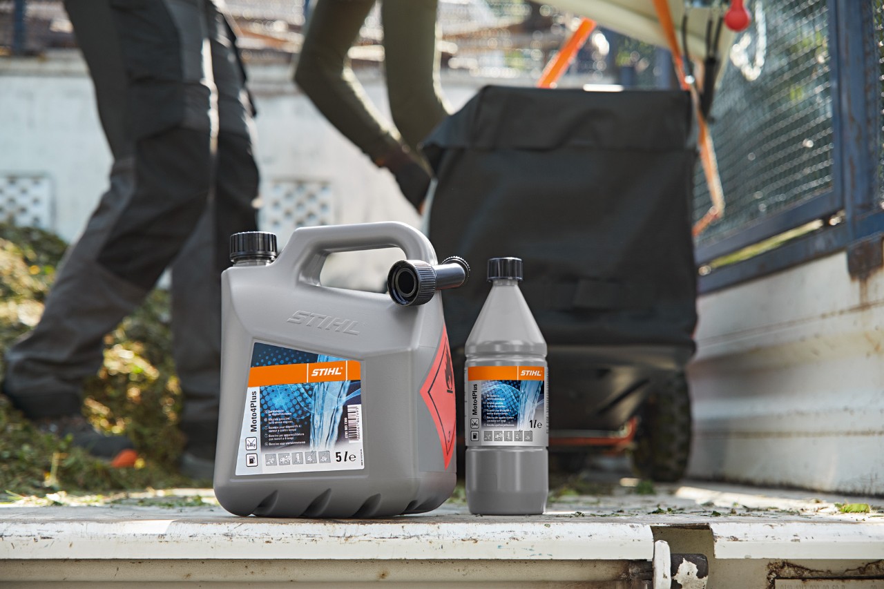 Benzinë ​​STIHL Moto4Plus për vegla elektrike në bombol 